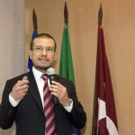 Roberto dos Reis Alvarez Roberto dos Reis Alvarez