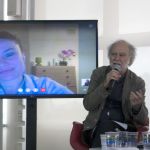 Massimo Canevacci, ao fundo Flávia Kremer via videoconferência Massimo Canevacci, ao fundo Flávia Kremer via videoconferência