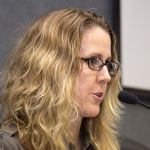 Apresentação de Nikki Moore - 21 de abril de 2015 Apresentação de Nikki Moore - 21 de abril de 2015