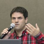 Relator crítico Gonzalo Iparraguirre Relator crítico Gonzalo Iparraguirre