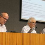 José Sérgio Fonseca de Carvalho abre o evento e apresenta o expositor, Adriano Correia e o debatedor, José Moura - (16/11/2015) José Sérgio Fonseca de Carvalho abre o evento e apresenta o expositor, Adriano Correia e o debatedor, José Moura - (16/11/2015)