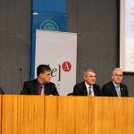 Naomar Monteiro de Almeida Filho, Luiz Alberto Pilatti, Antonio Carlos Hernandes, Emmanuel Zagury Tourinho e Roberto Pacheco - Mesa Redonda 1 Naomar Monteiro de Almeida Filho, Luiz Alberto Pilatti, Antonio Carlos Hernandes, Emmanuel Zagury Tourinho e Roberto Pacheco - Mesa Redonda 1