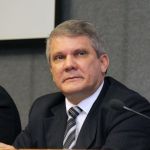 Antonio Carlos Hernandes Coordenador da Mesa Redonda 1 Antonio Carlos Hernandes Coordenador da Mesa Redonda 1