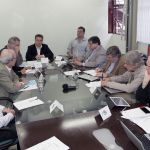 Júlio César Neto, Francisco César de Sá Barreto, Estevam B. de Las Casas, reitor da UFMG Jaime Arturo Ramirez, Márcio F. Dutra Moraes, José Vicente T. dos Santos, César Barreira, Paulo Henrique Martins e Martin Grossmann Júlio César Neto, Francisco César de Sá Barreto, Estevam B. de Las Casas, reitor da UFMG Jaime Arturo Ramirez, Márcio F. Dutra Moraes, José Vicente T. dos Santos, César Barreira, Paulo Henrique Martins e Martin Grossmann