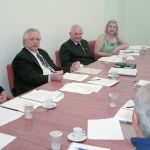 Yvonne Mascarenhas, João Steiner, Dom Paulo Evaristo Arns, Fausta Katuni e de costas, César Ades Yvonne Mascarenhas, João Steiner, Dom Paulo Evaristo Arns, Fausta Katuni e de costas, César Ades